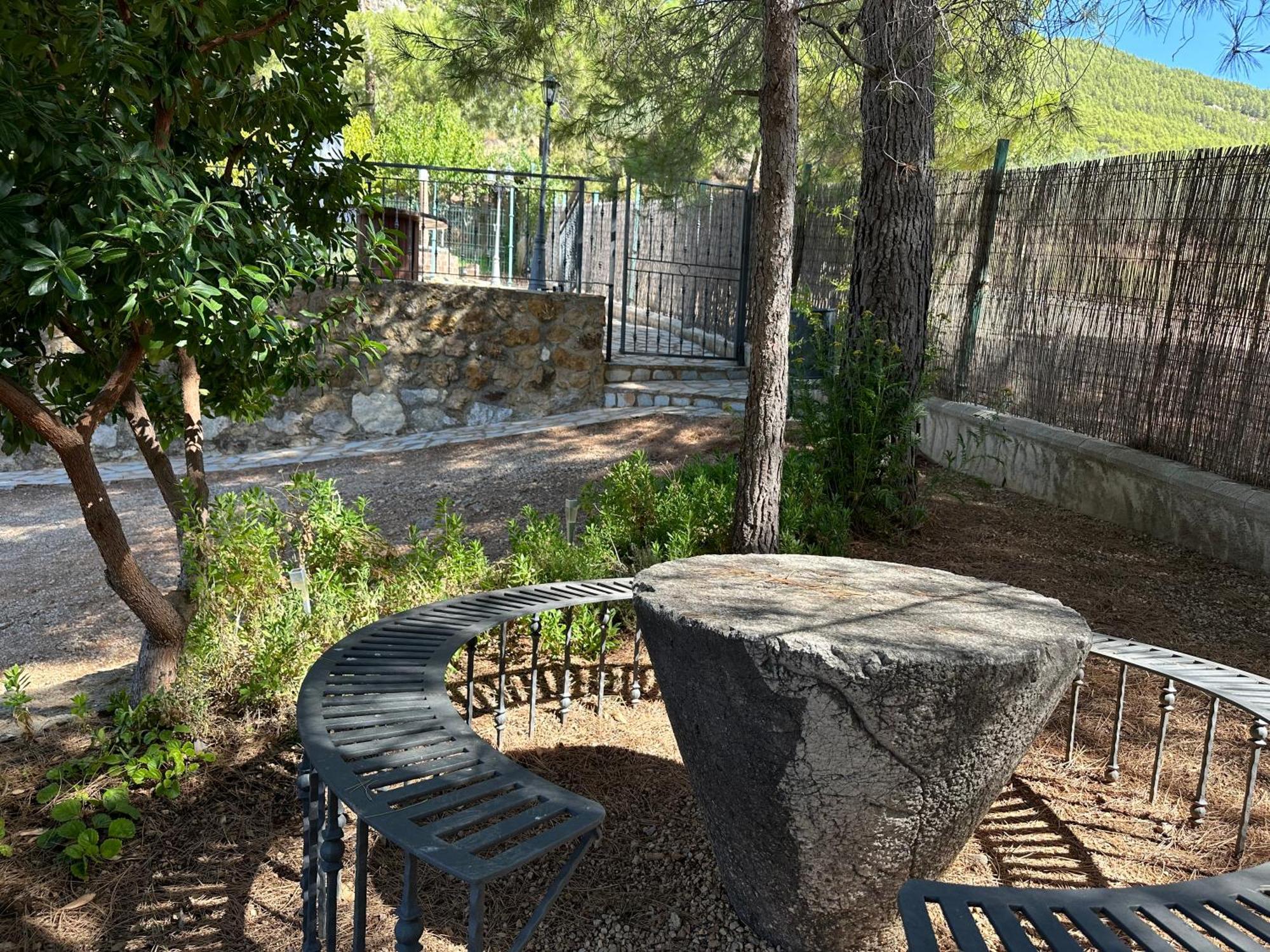 Casas Rurales Cerro Lobo Yeste Kültér fotó
