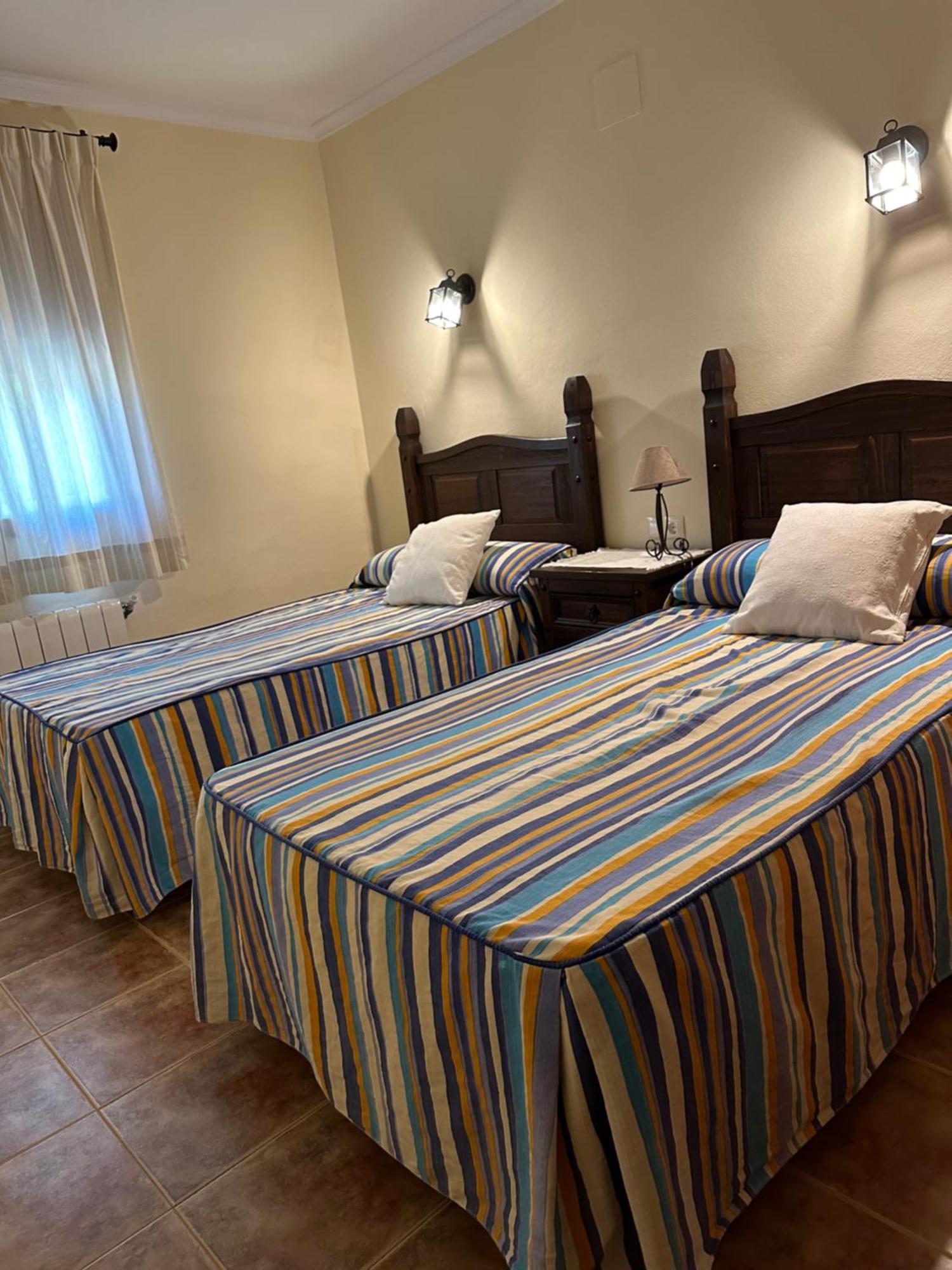 Casas Rurales Cerro Lobo Yeste Kültér fotó